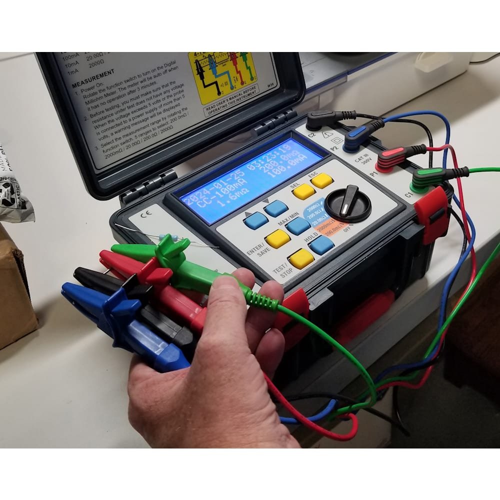 Triplett ML200 - Battery Powered Milliohm Meter 2 Triplett ML200 - Battery Powered Milliohm Meter - Image 2